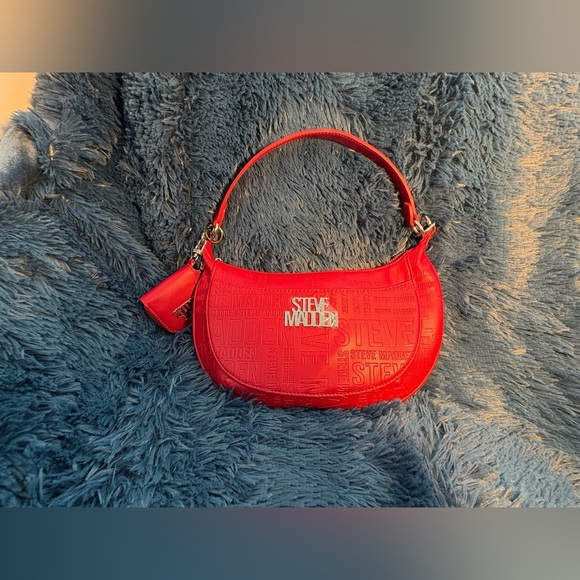 Steve Madden Vibrant Red Shoulder Bag with Silver Accents - Picture 10 of 12
